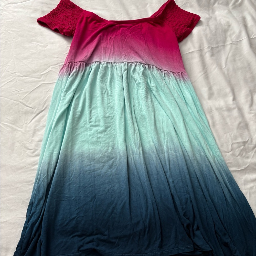 VENUS Red and Blue Ombre Tunic Top - Picture 5 of 8